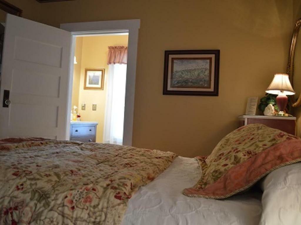Hotel Red Rocker 3*
